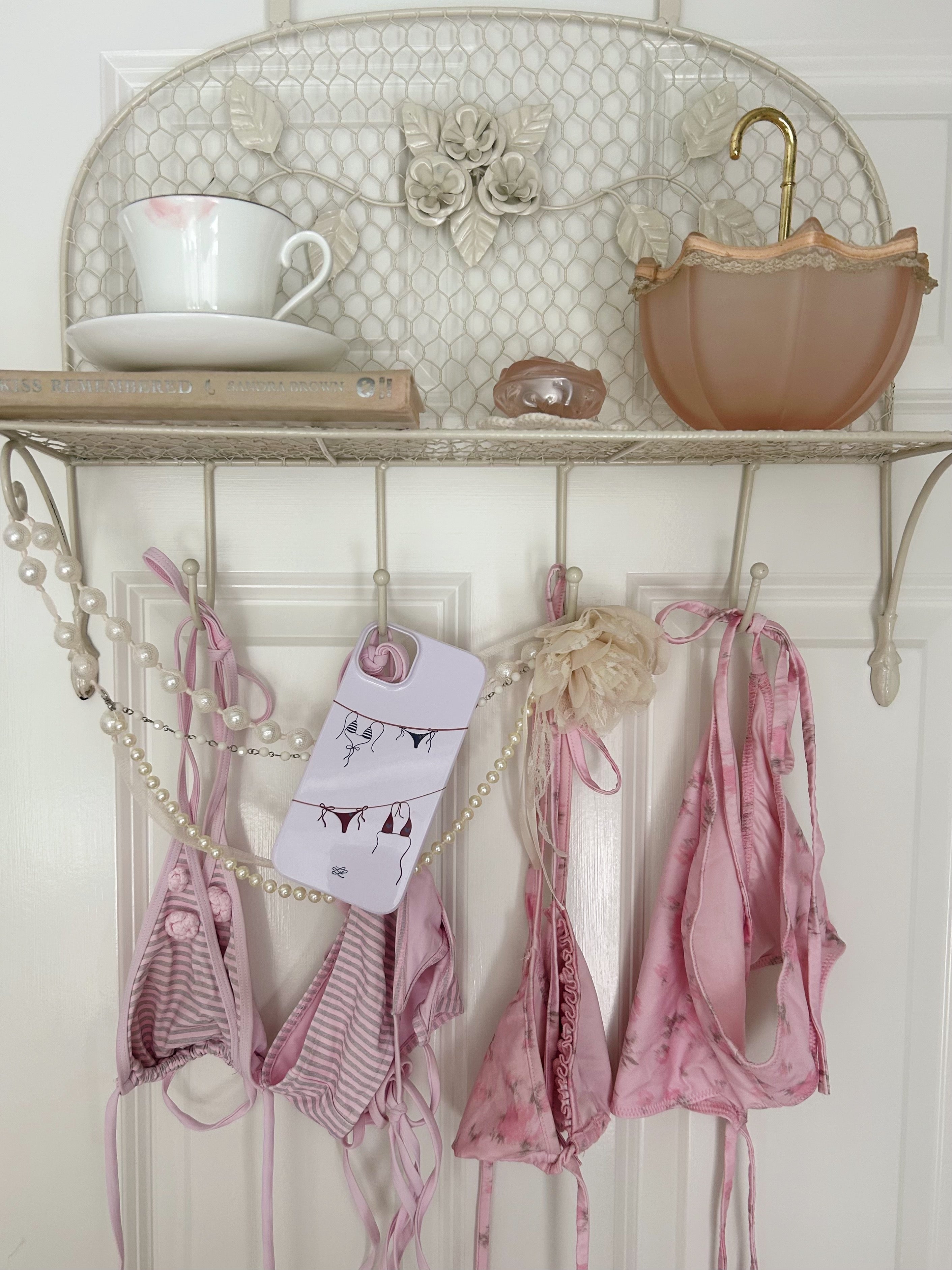 tan lines in blush