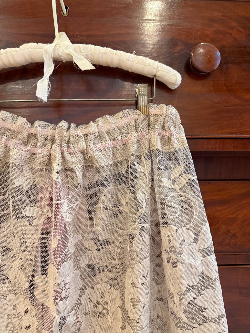 Woodland in powder blush