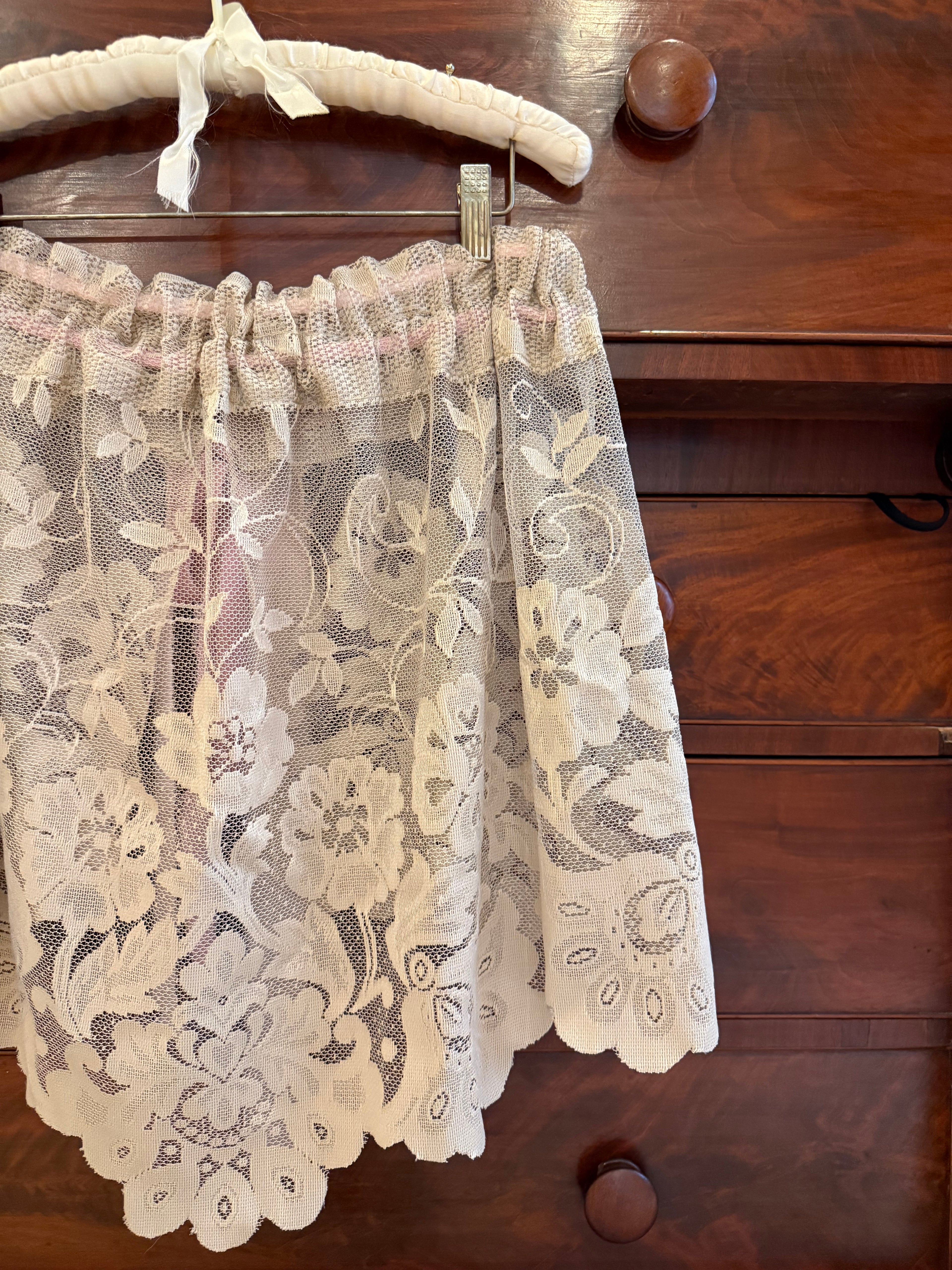 Woodland in powder blush