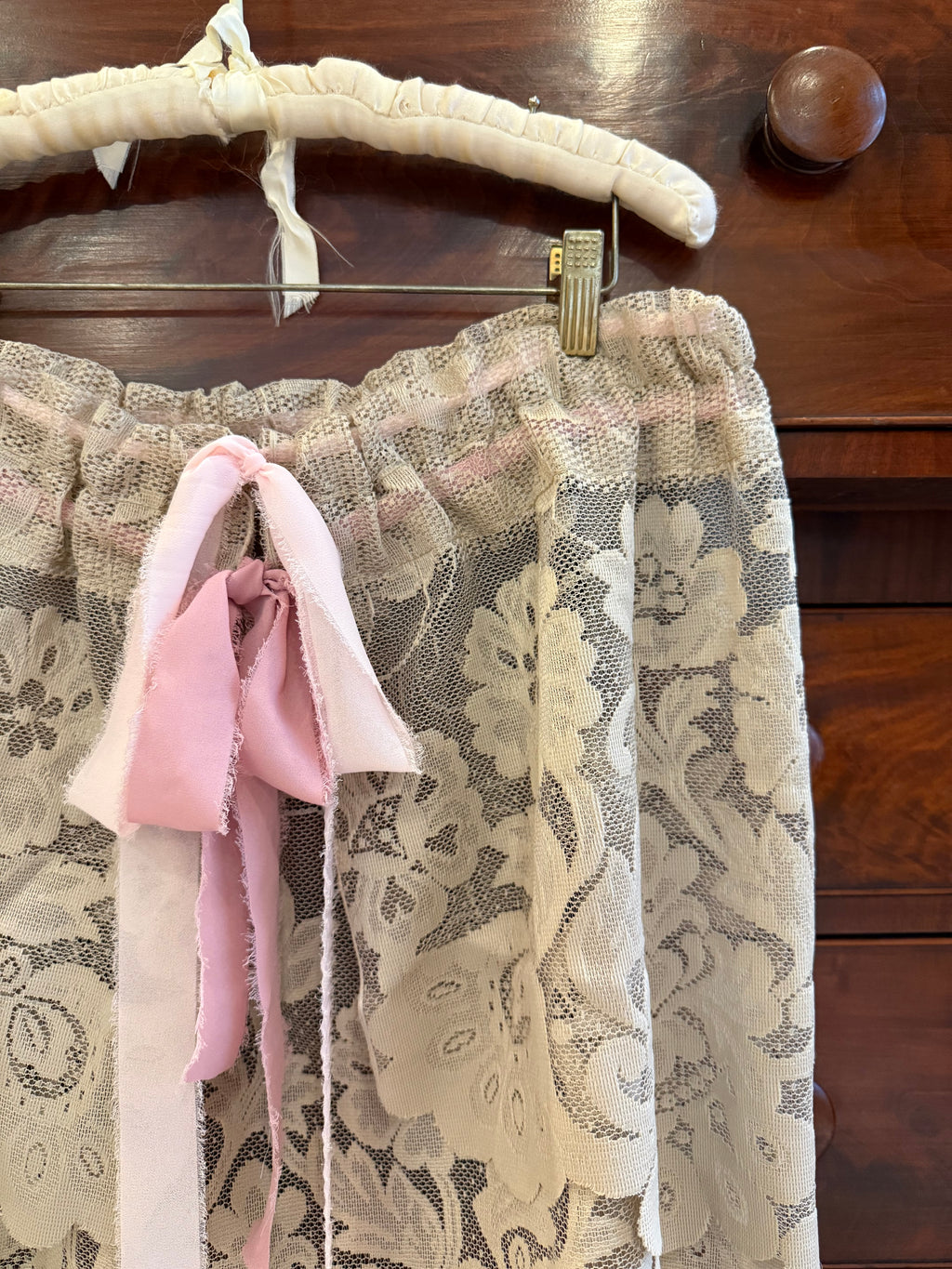 Woodland in powder blush