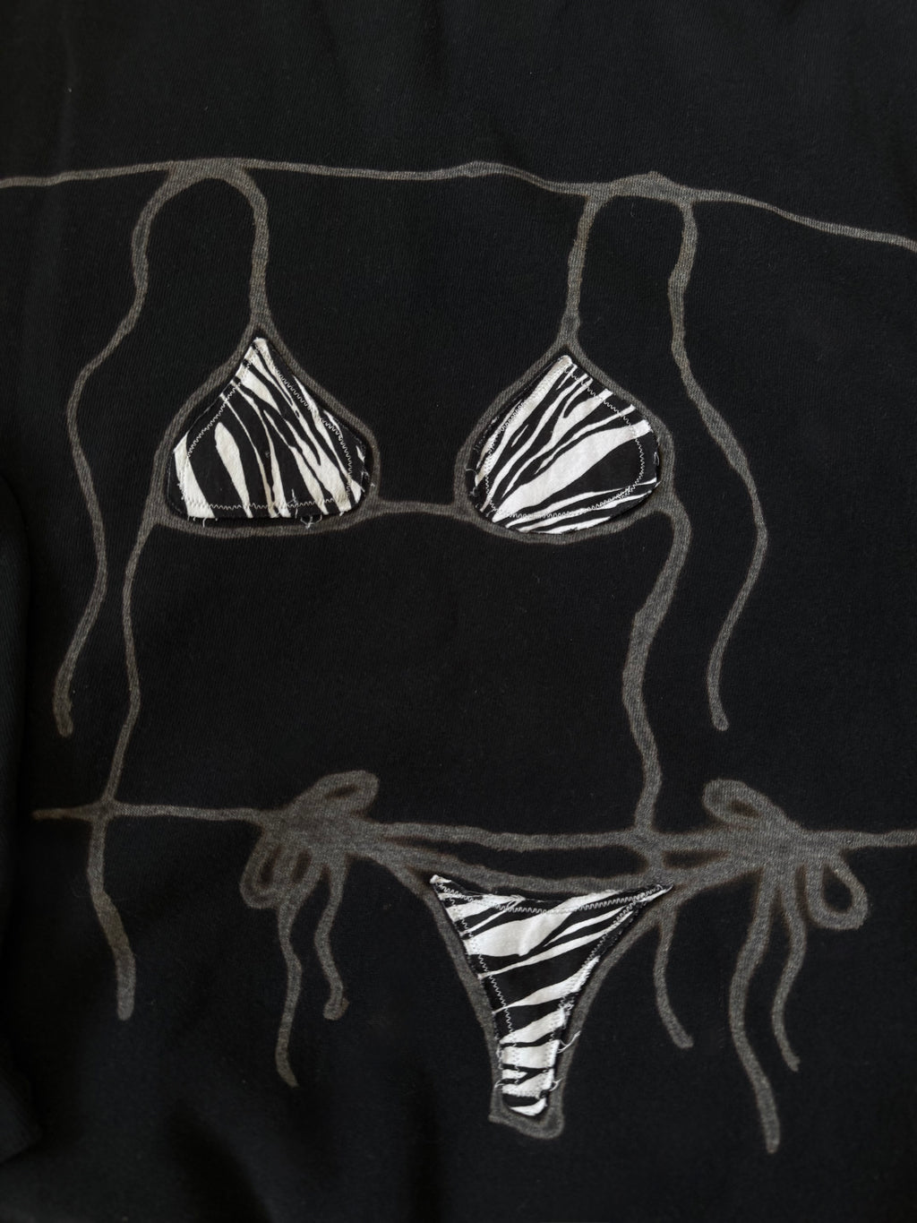 Bikini So Tini ~ Zebra