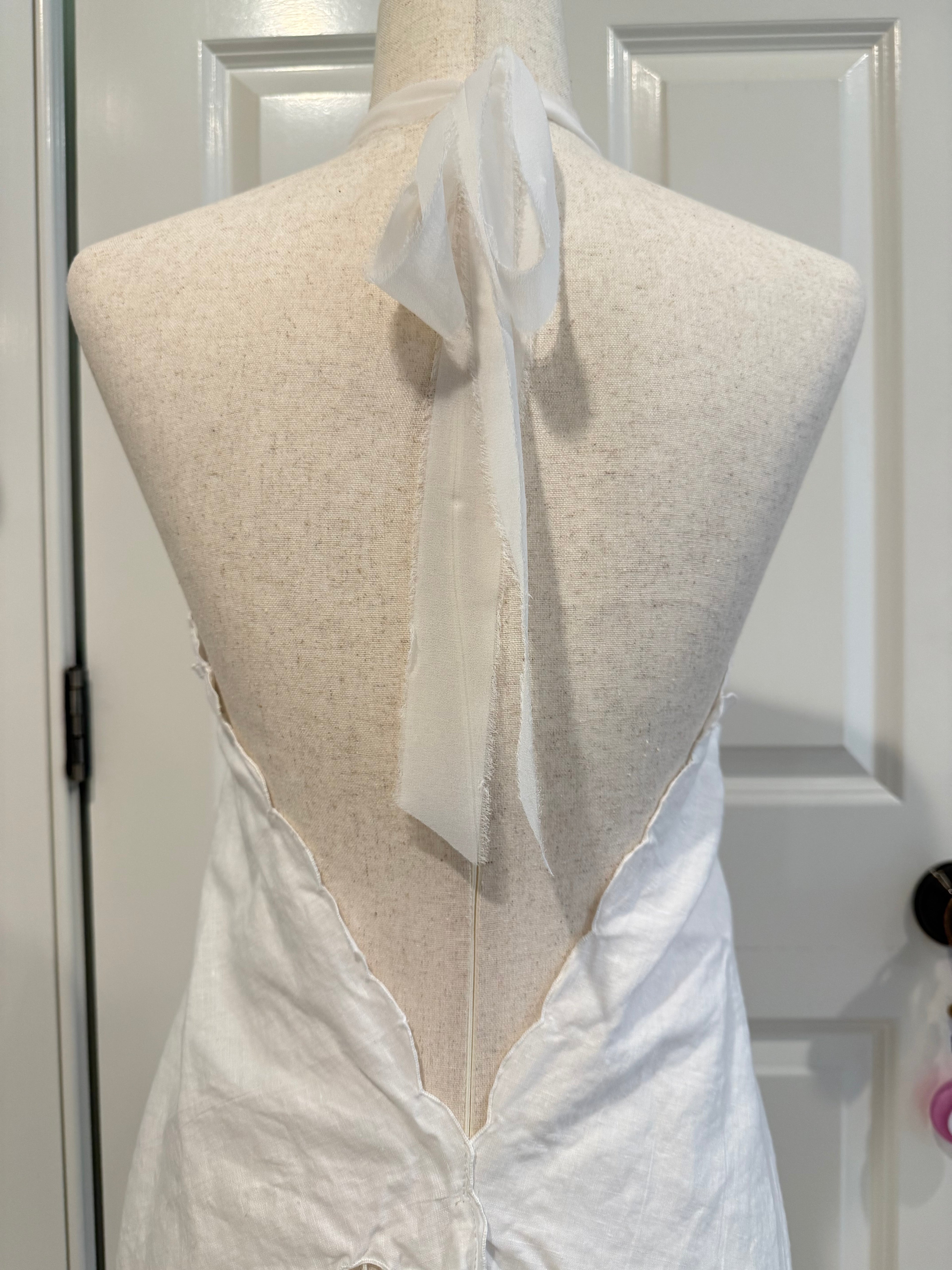 Picnic Halter ~ White