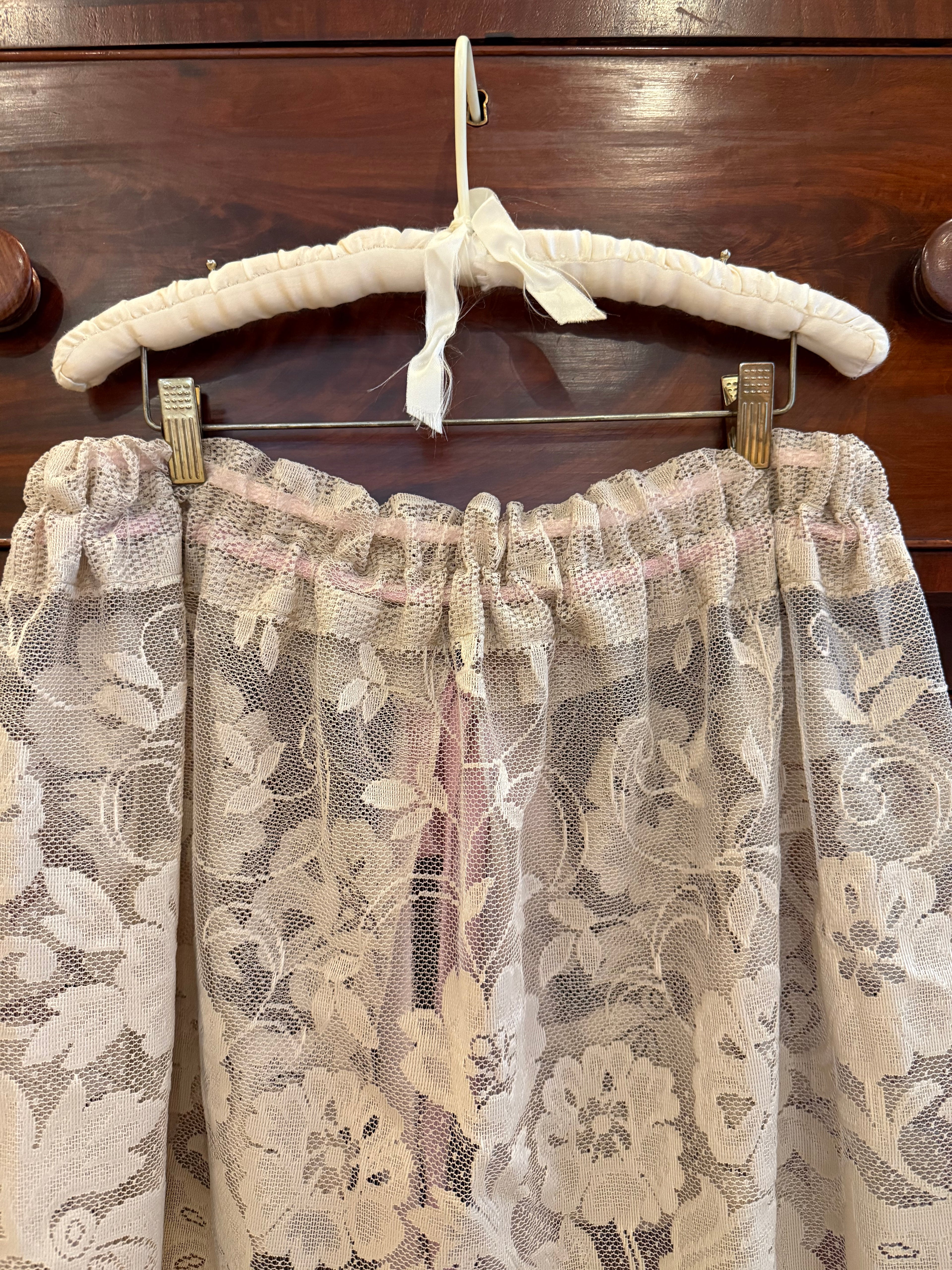 Woodland in powder blush